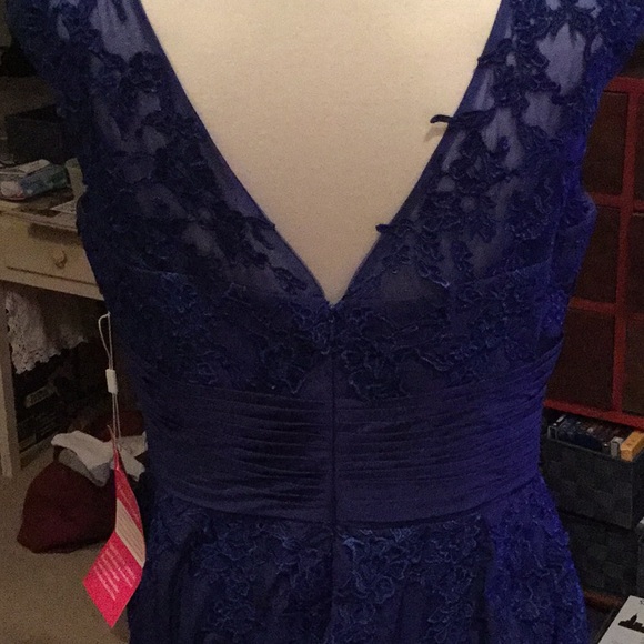 Royal blue lace and chiffon gown - Mother of Bride - Picture 5 of 7